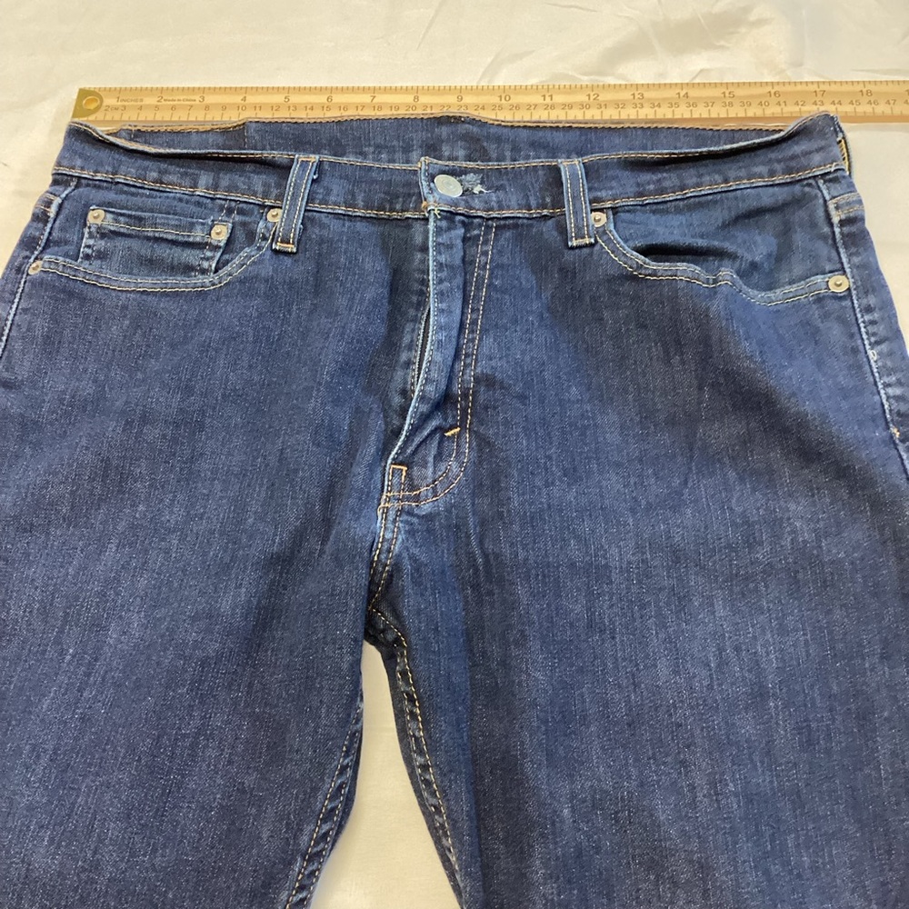 Levi's 513 Men's Dark Wash Straight Stretch Jeans 33x34 - Picture 6 of 10